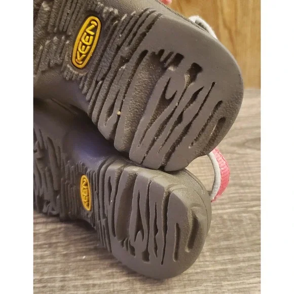 Keen Rose Adjustable Strap Hiking Sandals Toddler Size 9 Navy Pink - Picture 9 of 12